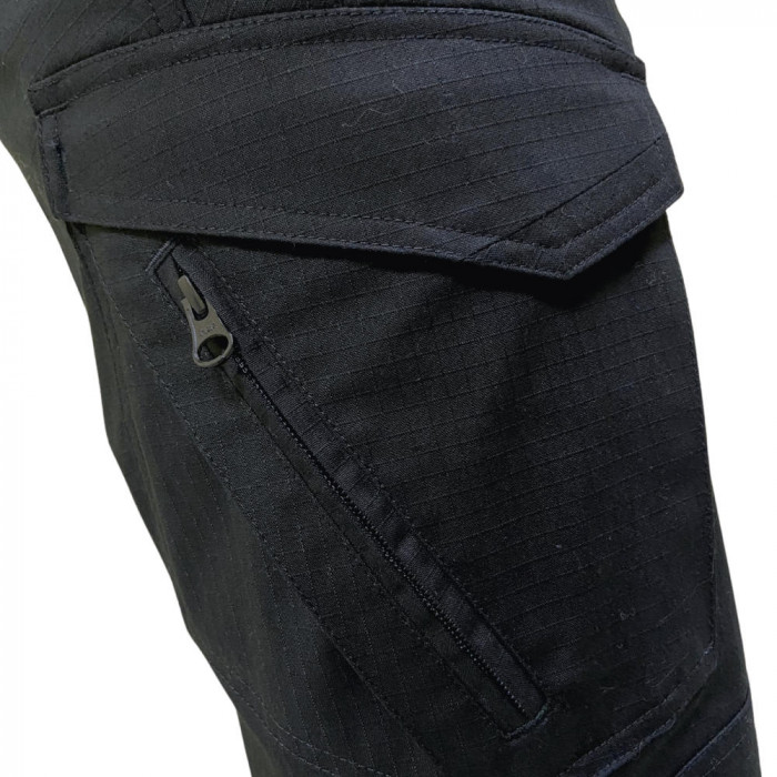 Melnas taktiskās bikses ar aizsardzību pret netīrumiem un ūdeni no teflona